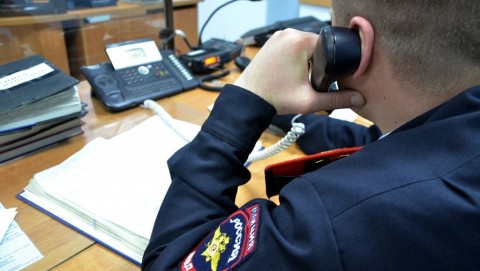 Дубровские полицейские задержали подозреваемую в краже 20 000 рублей